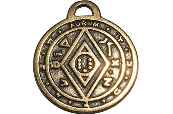 Coin amulet of luck and wealth