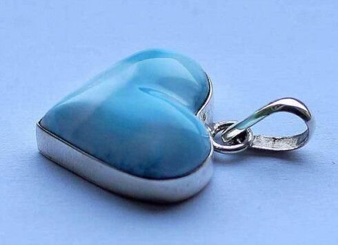 Heart pendant as a talisman of good luck